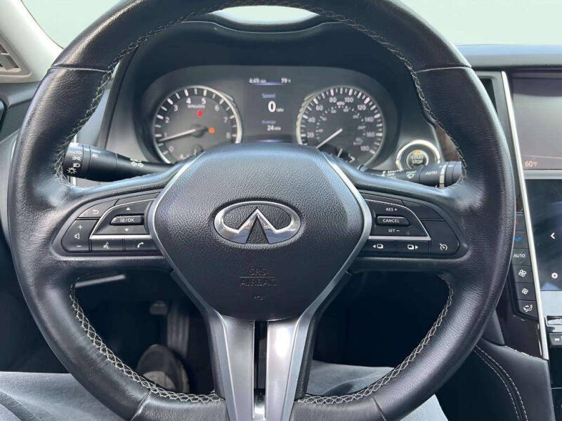 2018 Infiniti Q50 3.0T Luxe