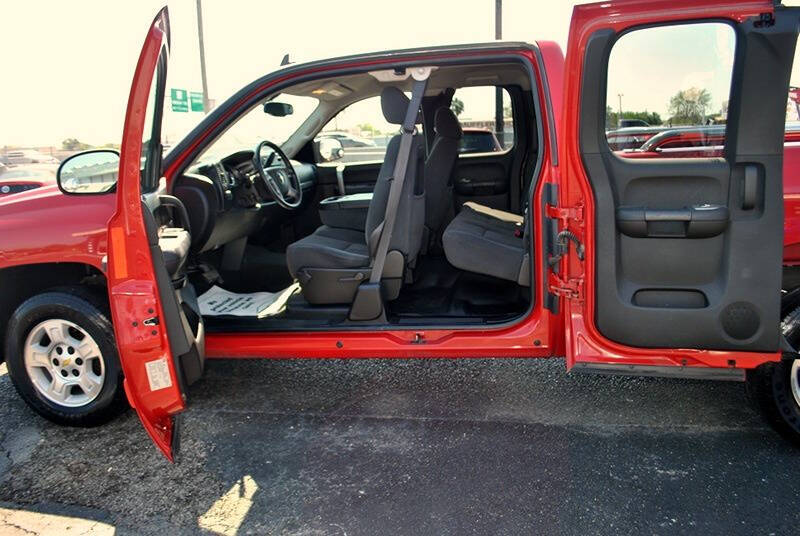 2008 Chevrolet Silverado 1500 for sale at Juicy Motors in Corpus Christi, TX