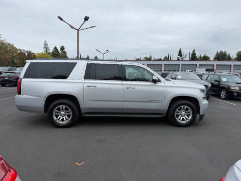 2016 Chevrolet Suburban LS