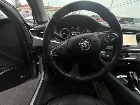 2021 Buick Enclave Essence