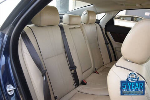 2016 Jaguar XJ R-Sport