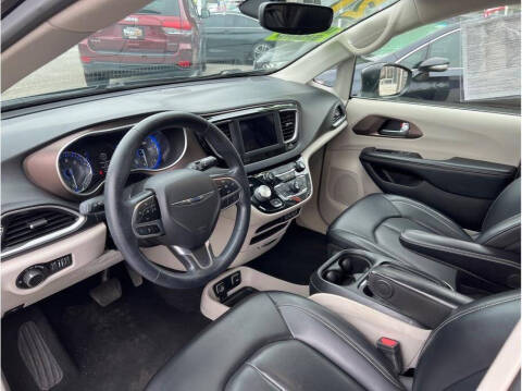 2021 Chrysler Voyager LXi