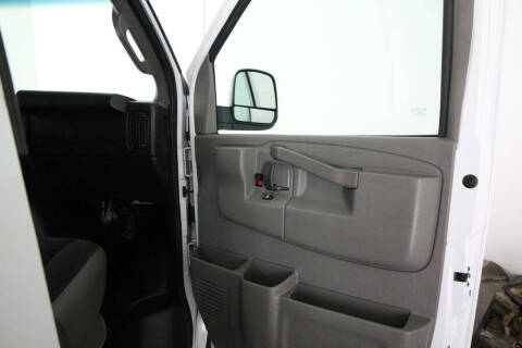 2021 GMC Savana 2500