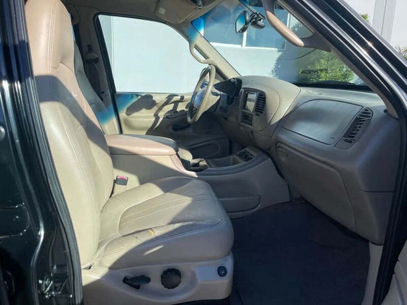2000 Ford Expedition Eddie Bauer
