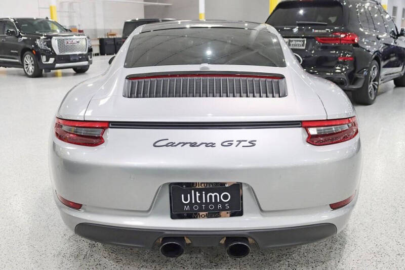 2018 Porsche 911 Carrera GTS