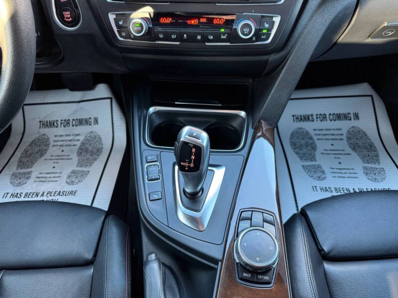 2015 BMW 3 Series 328i