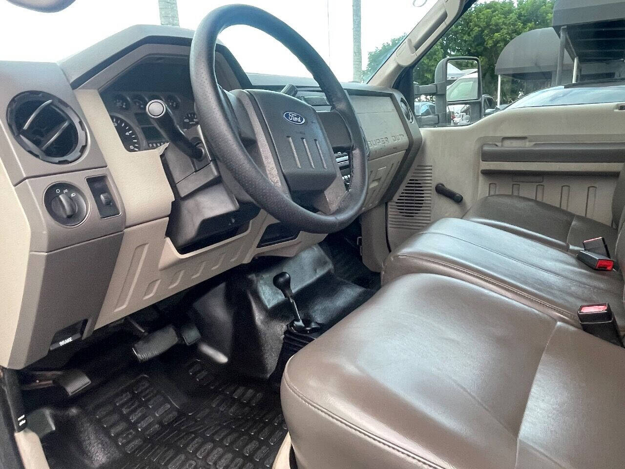2010 FORD F-550 Incomplete - $19,900