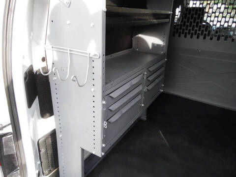 2017 Nissan NV200 SV