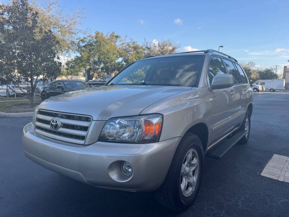 2006 Toyota Highlander for sale at LP AUTO SALES in Naples, FL