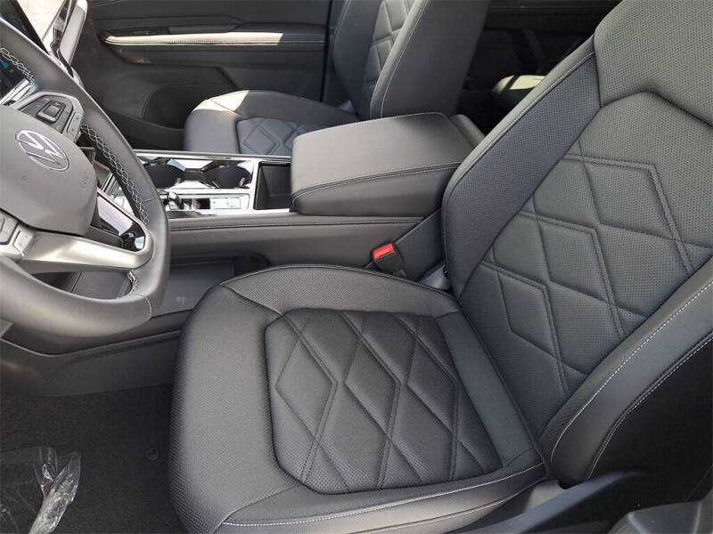 2025 Volkswagen Atlas SE 4Motion