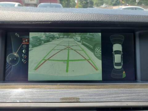 2013 BMW 5 Series 528i