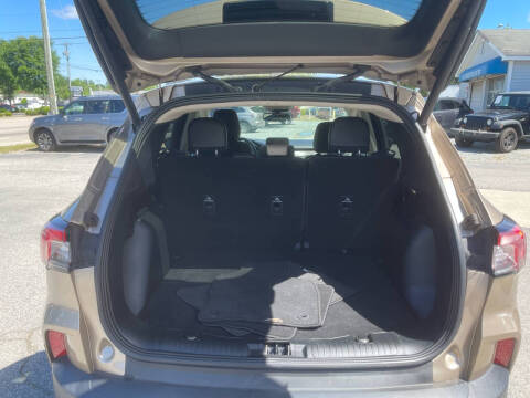 2020 Ford Escape Titanium