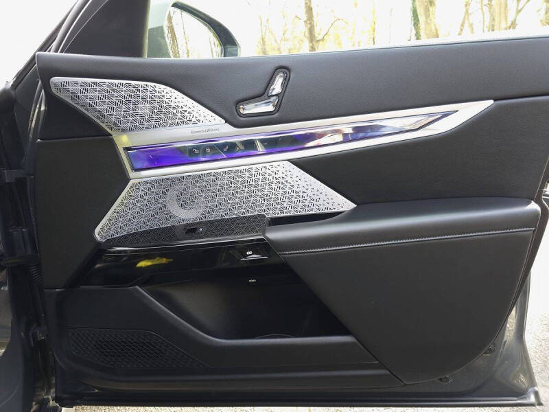 2024 BMW i7 xDrive60