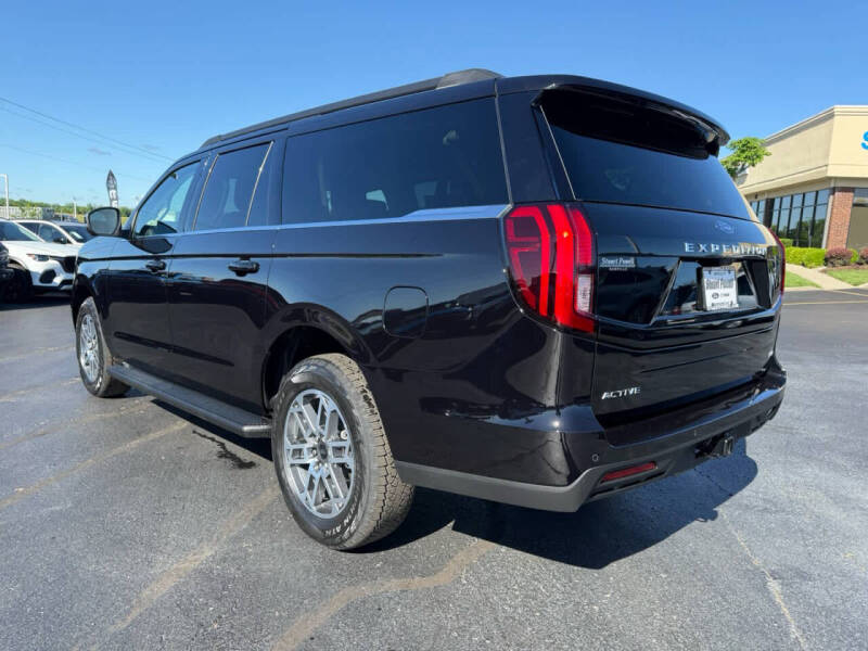 2026 Ford Expedition MAX Active