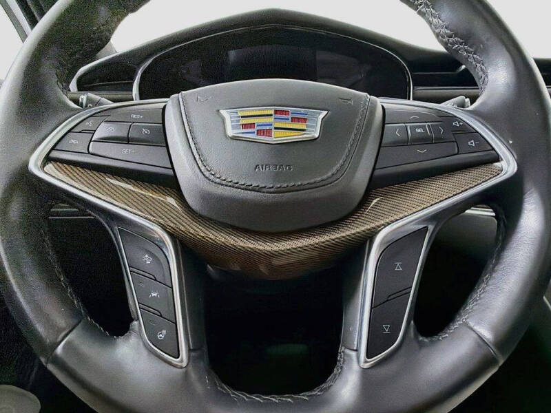 2018 Cadillac XT5 Platinum