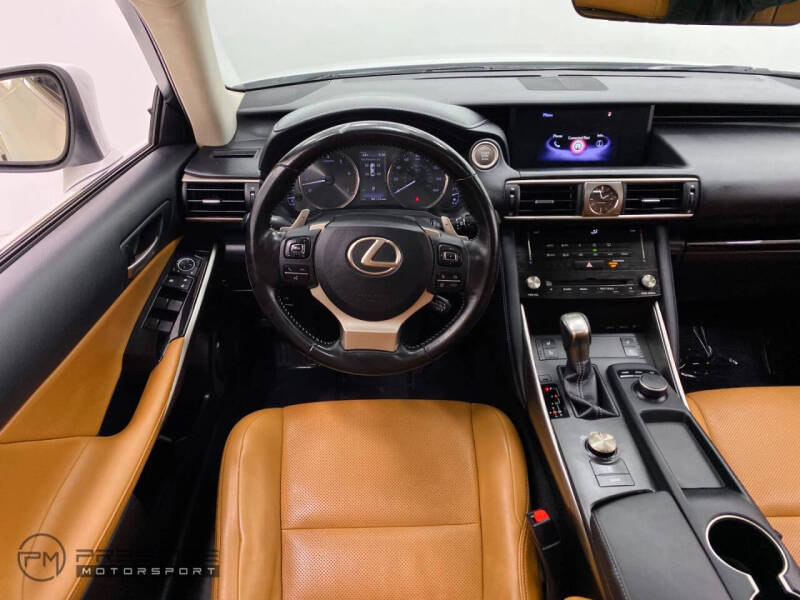 2017 Lexus IS 300
