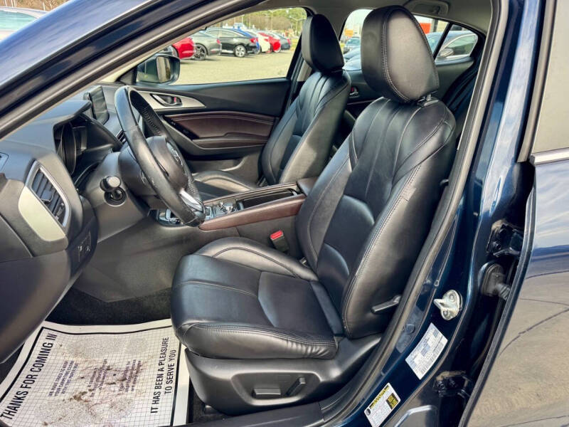 2018 Mazda MAZDA3 Touring