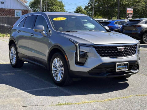 2024 Cadillac XT4 Luxury