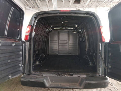 2021 Chevrolet Express 2500