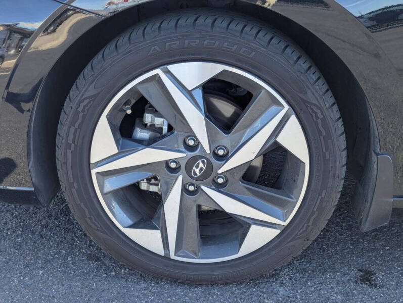 2022 Hyundai Elantra