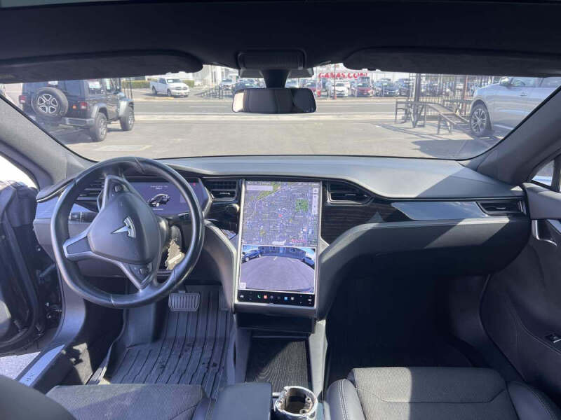 2018 Tesla Model S 75D