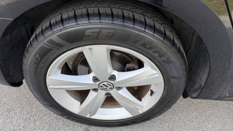 2012 Volkswagen Passat SE PZEV