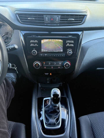 2018 Nissan Rogue Sport S