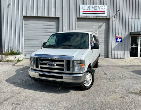 2009 Ford E-Series Wagon for sale at CTN MOTORS in Houston TX