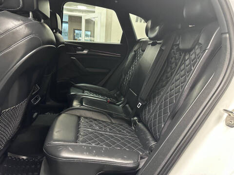 2018 Audi SQ5 3.0T quattro Prestige