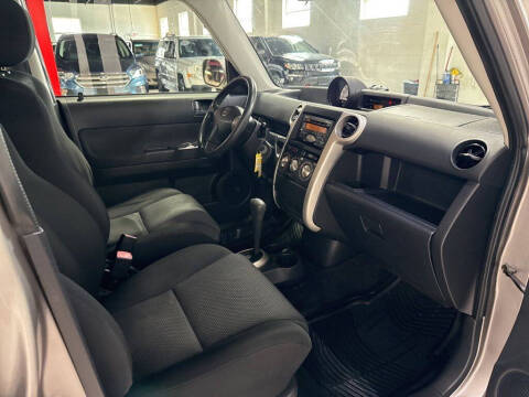 2005 Scion xB