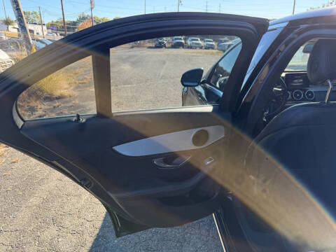 2016 Mercedes-Benz C-Class