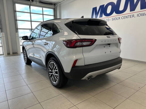 2025 Ford Escape Plug-In Hybrid PHEV