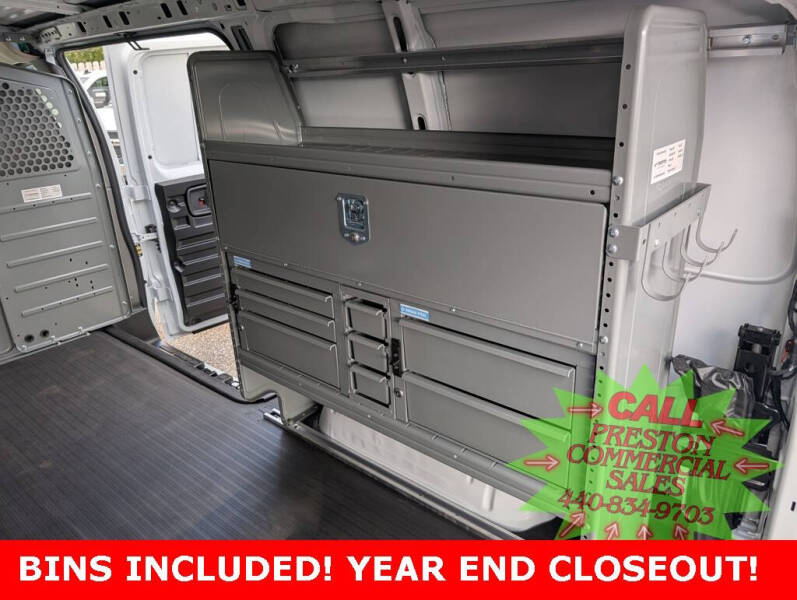 2025 Chevrolet Express 2500