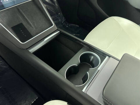 2026 Tesla Model Y Premium