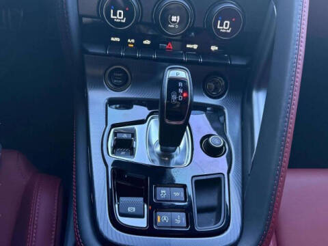 2024 Jaguar F-TYPE P450 R-Dynamic