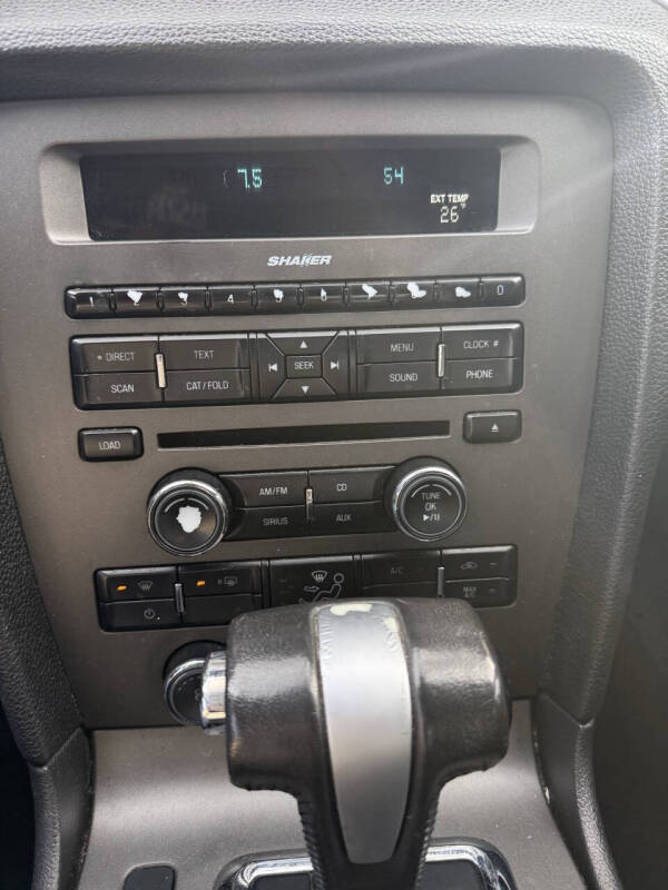 2010 Ford Mustang V6 Premium