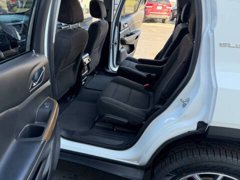 2019 GMC Acadia SLE-2