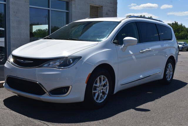 2020 Chrysler Pacifica Touring L