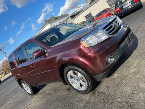 2013 Honda Pilot for sale at Rod's Automotive in Cincinnati OH