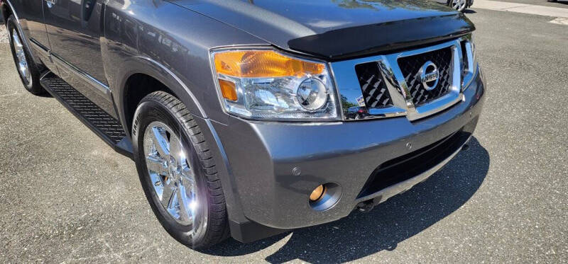 2013 Nissan Armada Platinum