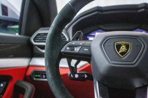 2022 Lamborghini Urus