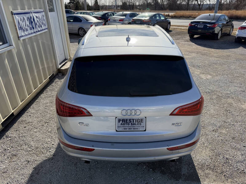 2011 Audi Q5 2.0T quattro Premium Plus