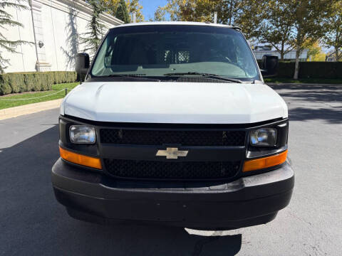 2017 Chevrolet Express 2500