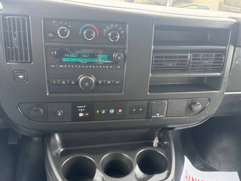 2019 Chevrolet Express 2500