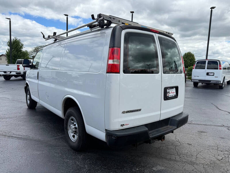 2019 Chevrolet Express 2500