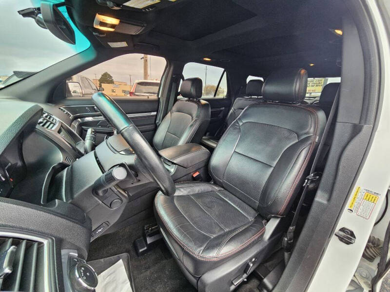 2017 Ford Explorer Sport