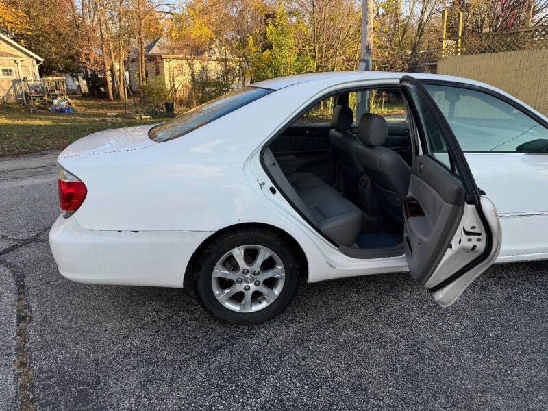 2006 Toyota Camry XLE photo 9