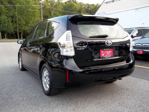 2012 Toyota Prius v Three