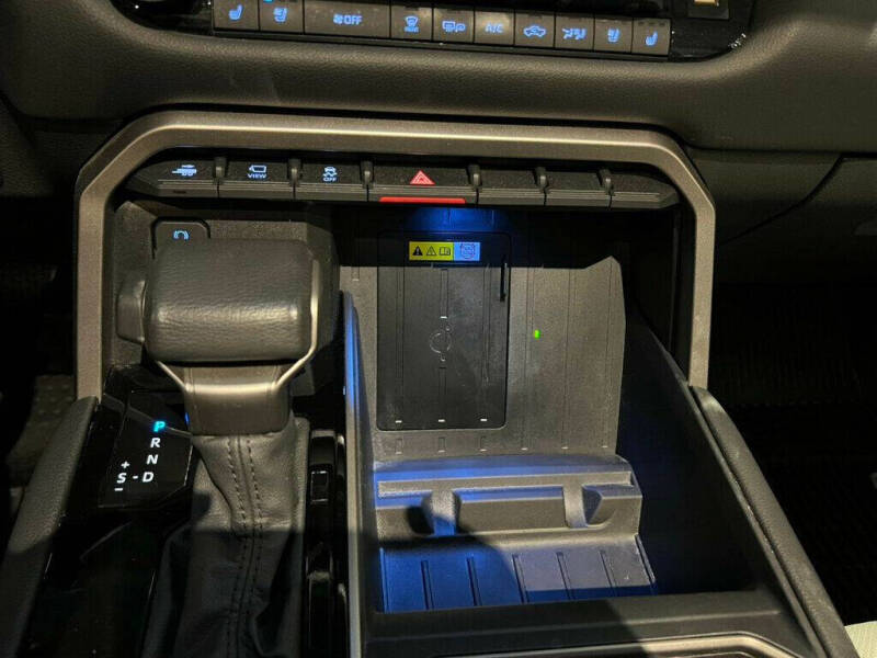 2024 Toyota Tundra Limited HV