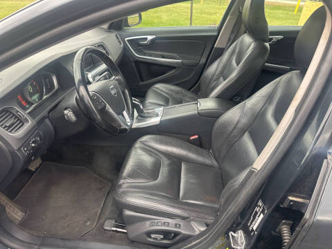 2014 Volvo S60 T5 Platinum